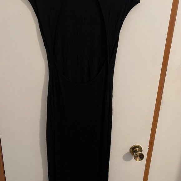 Ripe M Black Open Back Maxi Dress - Picture 2 of 8